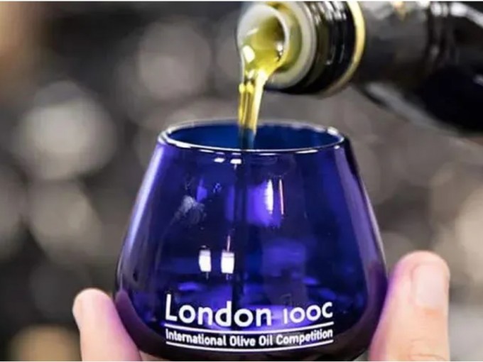 金獎(jiǎng)品質(zhì)，可以喝的莊園橄欖油。